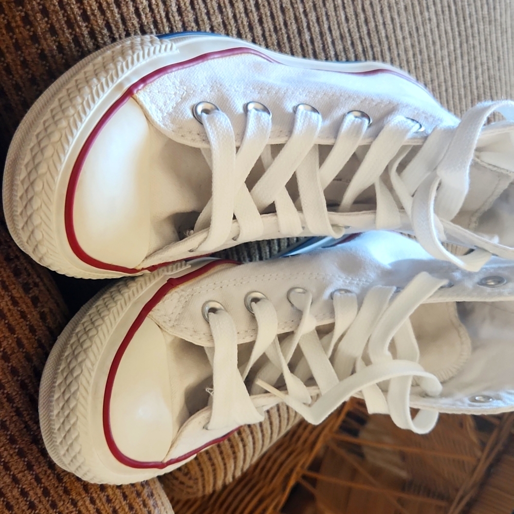 Converse high Tops white men's 4 womans 8